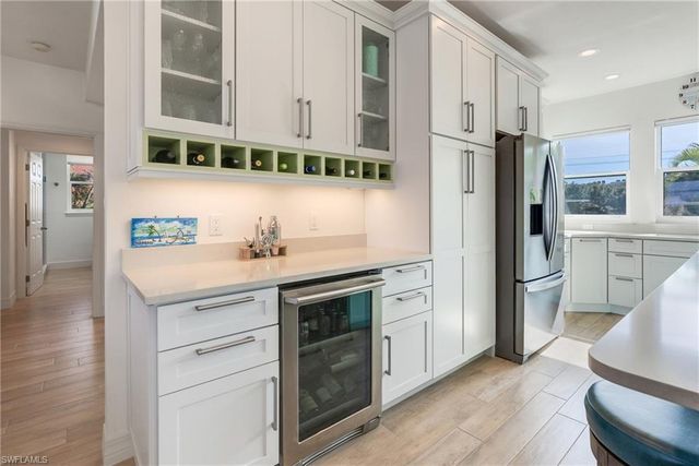 1508 Middle Gulf DR, Sanibel, FL 33957