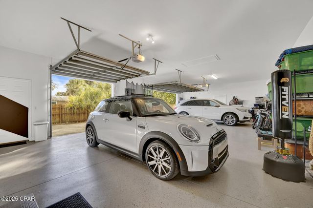 1611 Lake Avenue, Panama City, FL 32401