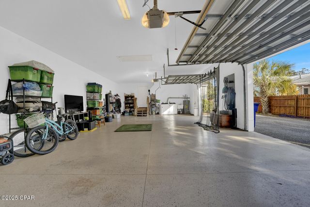 1611 Lake Avenue, Panama City, FL 32401