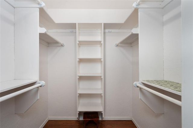 509 Cheswick Court, Norman, OK 73072