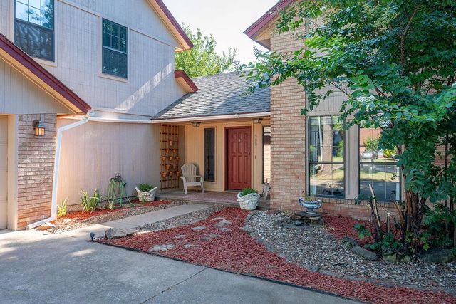 509 Cheswick Court, Norman, OK 73072