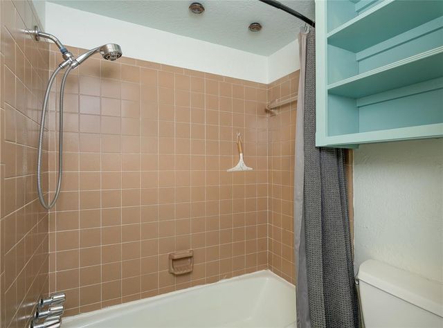 509 Cheswick Court, Norman, OK 73072