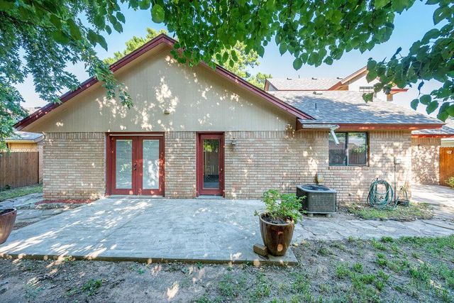 509 Cheswick Court, Norman, OK 73072