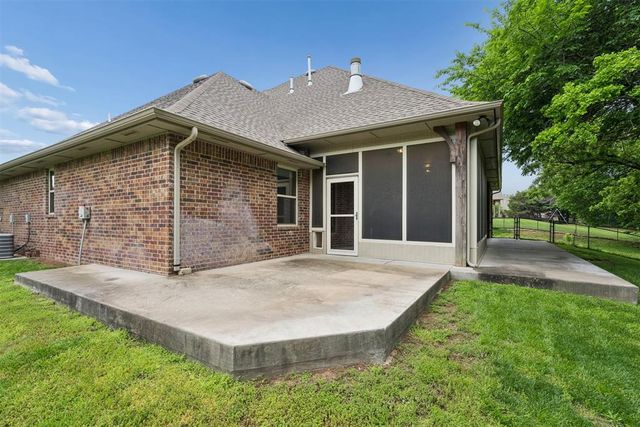 9551 Bergamo Boulevard, Edmond, OK 73034