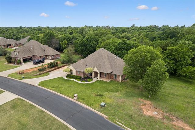 9551 Bergamo Boulevard, Edmond, OK 73034