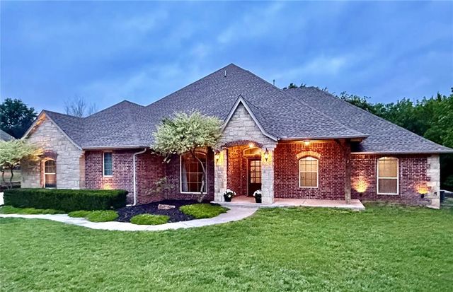 9551 Bergamo Boulevard, Edmond, OK 73034