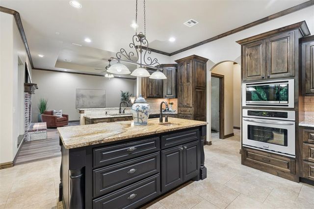 9551 Bergamo Boulevard, Edmond, OK 73034