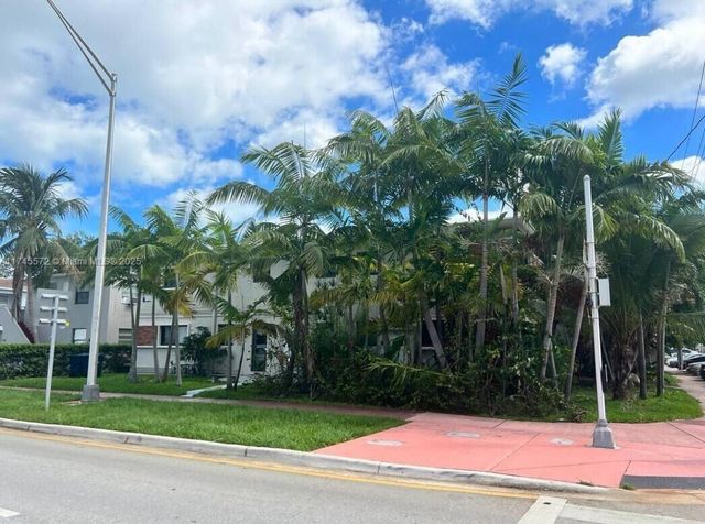7035 Rue Granville, Miami Beach, FL 33141