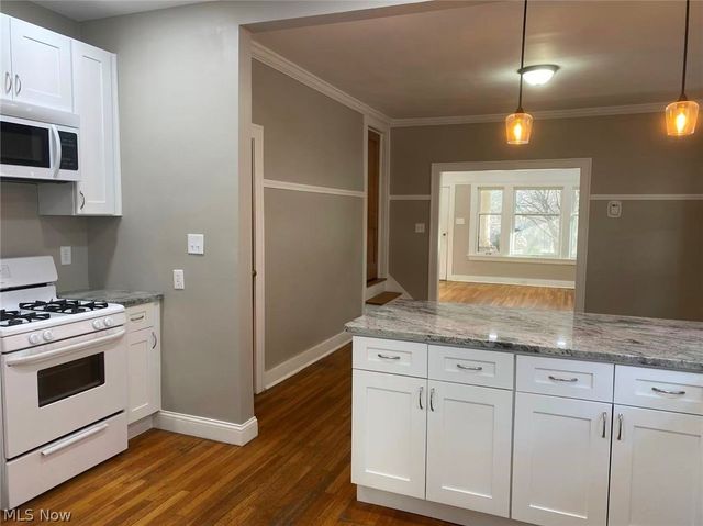 2580-2582 Colchester Road, Cleveland Heights, OH 44106