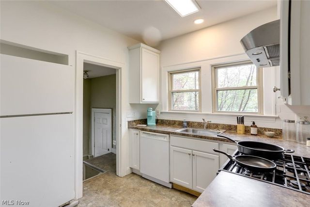 2580-2582 Colchester Road, Cleveland Heights, OH 44106