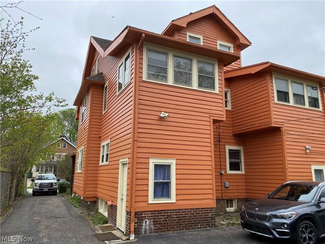 2580-2582 Colchester Road, Cleveland Heights, OH 44106