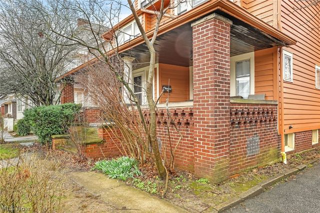 2580-2582 Colchester Road, Cleveland Heights, OH 44106