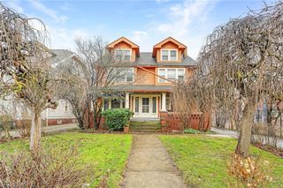 2580-2582 Colchester Road, Cleveland Heights, OH 44106