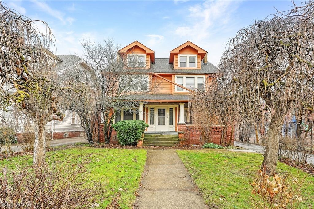 2580-2582 Colchester Road, Cleveland Heights, OH 44106