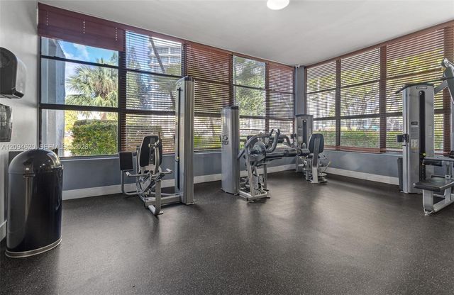 800 Parkview Drive 1006, Hallandale Beach, FL 33009