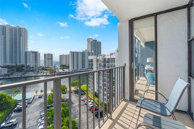 800 Parkview Drive 1006, Hallandale Beach, FL 33009