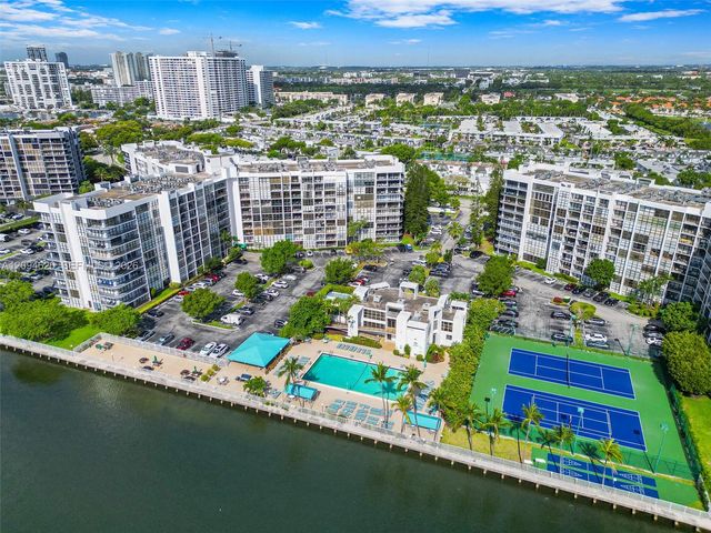 800 Parkview Drive 1006, Hallandale Beach, FL 33009