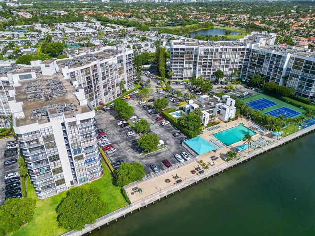 800 Parkview Drive 1006, Hallandale Beach, FL 33009