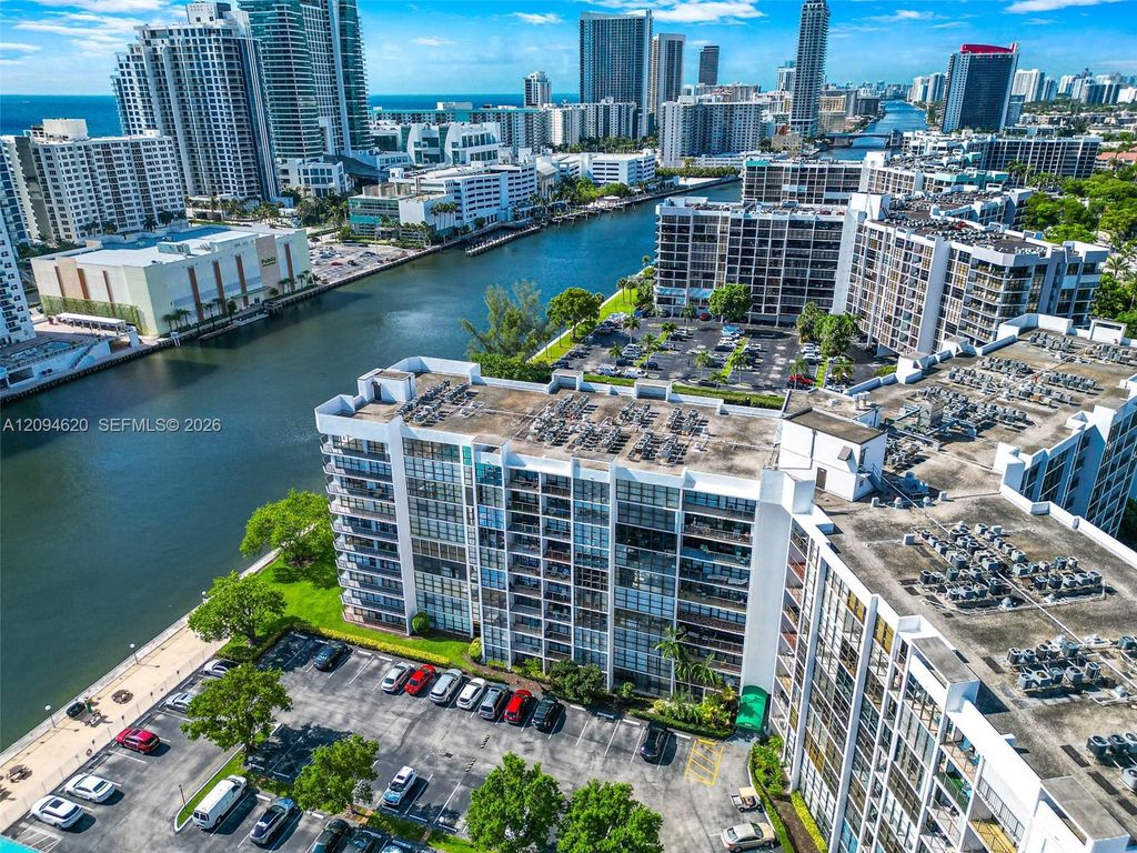 800 Parkview Drive 1006, Hallandale Beach, FL 33009
