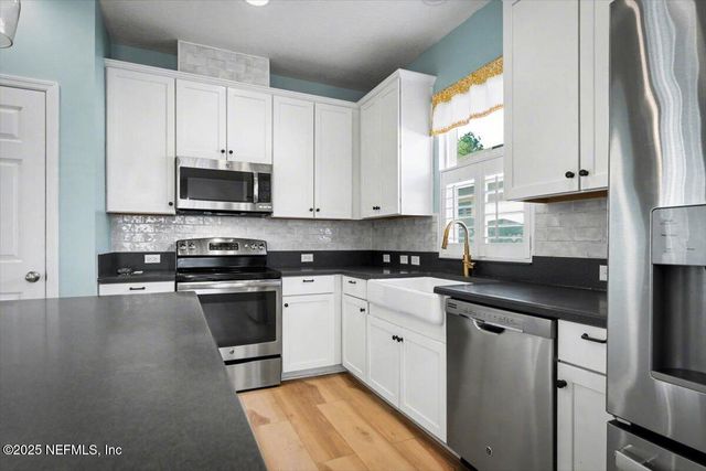 47 FOREST EDGE Drive, St. Johns, FL 32259