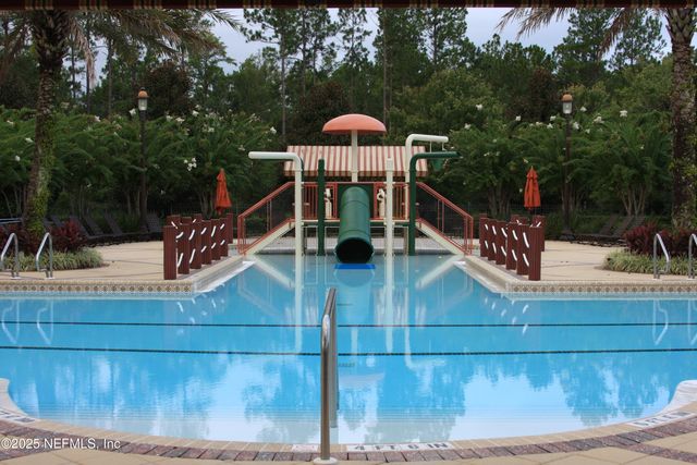 47 FOREST EDGE Drive, St. Johns, FL 32259