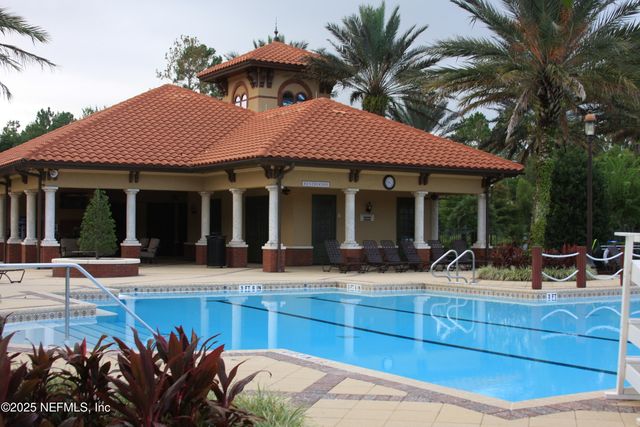 47 FOREST EDGE Drive, St. Johns, FL 32259