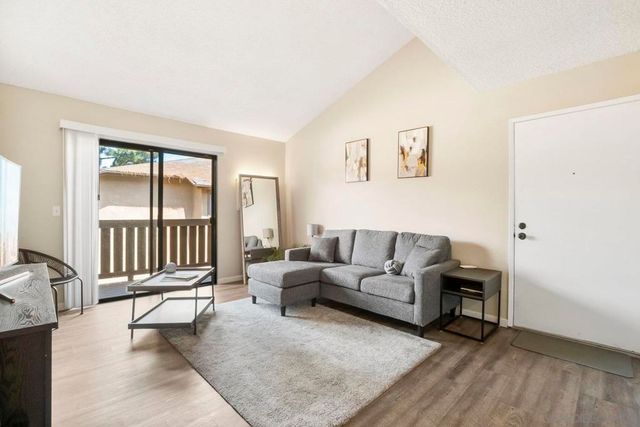 10284 Black Mountain Rd 198, San Diego, CA 92126