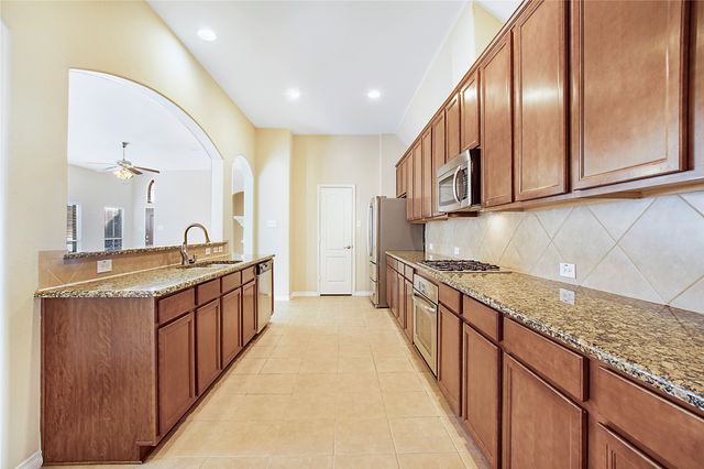 9886 Bell Rock Road, Frisco, TX 75035