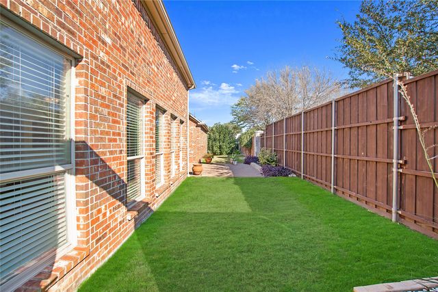 9886 Bell Rock Road, Frisco, TX 75035