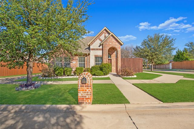 9886 Bell Rock Road, Frisco, TX 75035