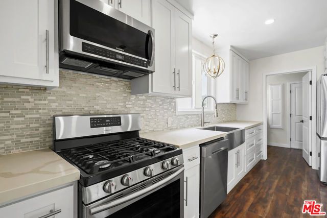 5735 Bowesfield Street, Los Angeles, CA 90016