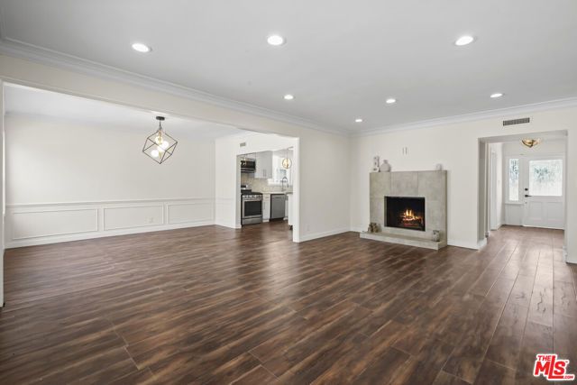 5735 Bowesfield Street, Los Angeles, CA 90016