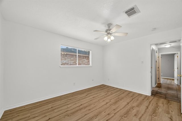 16811 Bougainvilla Lane, Friendswood, TX 77546