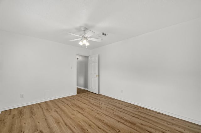 16811 Bougainvilla Lane, Friendswood, TX 77546