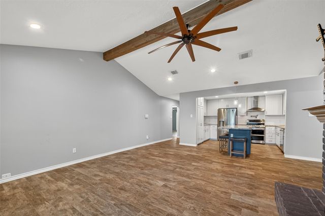 16811 Bougainvilla Lane, Friendswood, TX 77546