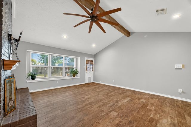 16811 Bougainvilla Lane, Friendswood, TX 77546