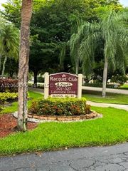 301 Lakeview Dr 102, Weston, FL 33326