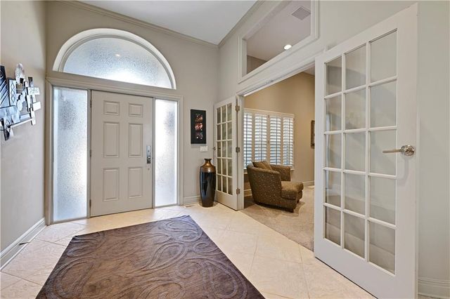 4989 W 150th Place, Leawood, KS 66224