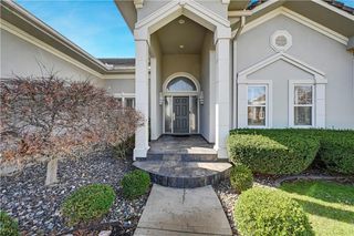 4989 W 150th Place, Leawood, KS 66224