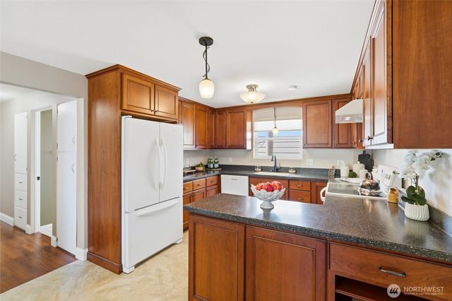 1931 Hoyt Avenue, Everett, WA 98201