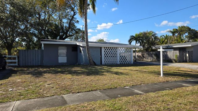 2305 E River Drive, Margate, FL 33063