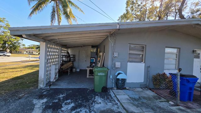 2305 E River Drive, Margate, FL 33063