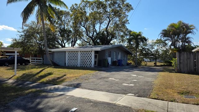 2305 E River Drive, Margate, FL 33063