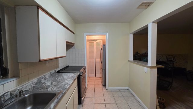 2305 E River Drive, Margate, FL 33063