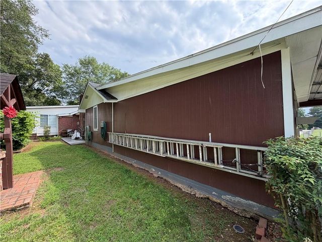 401 Latimore Avenue, Buford, GA 30518