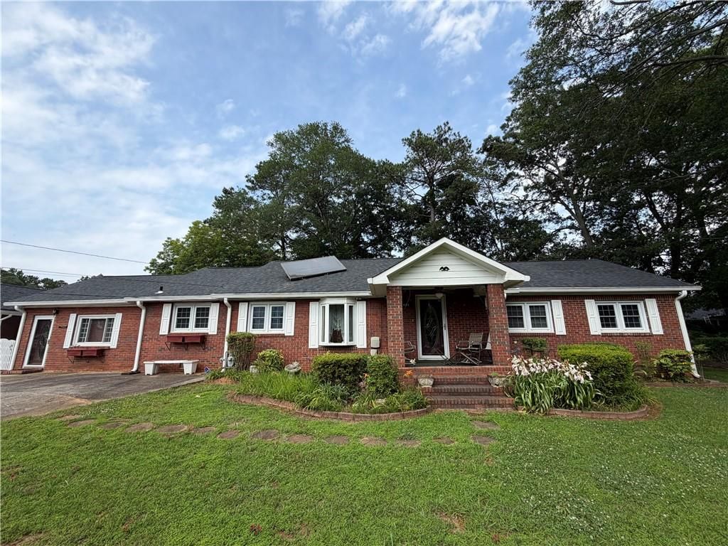 401 Latimore Avenue, Buford, GA 30518