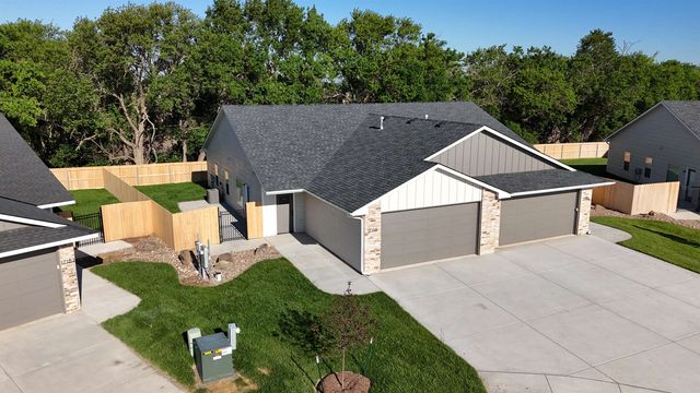 17156 W Lawson Cir, Goddard, KS 67052