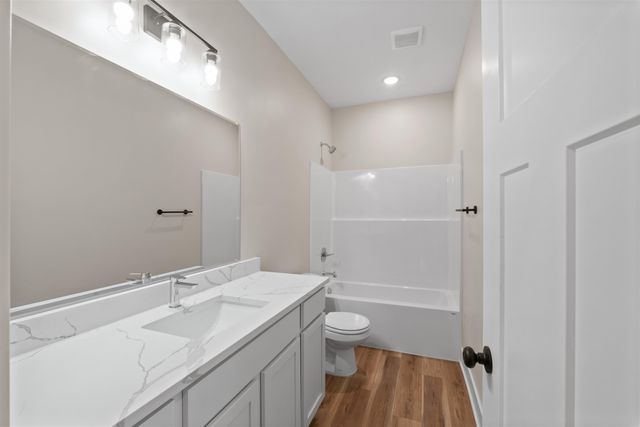 17156 W Lawson Cir, Goddard, KS 67052