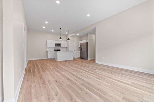 17156 W Lawson Cir, Goddard, KS 67052