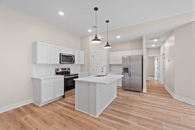 17156 W Lawson Cir, Goddard, KS 67052